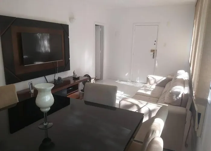 Apartamento Encatador Em Copacabana, 800M Da Praia