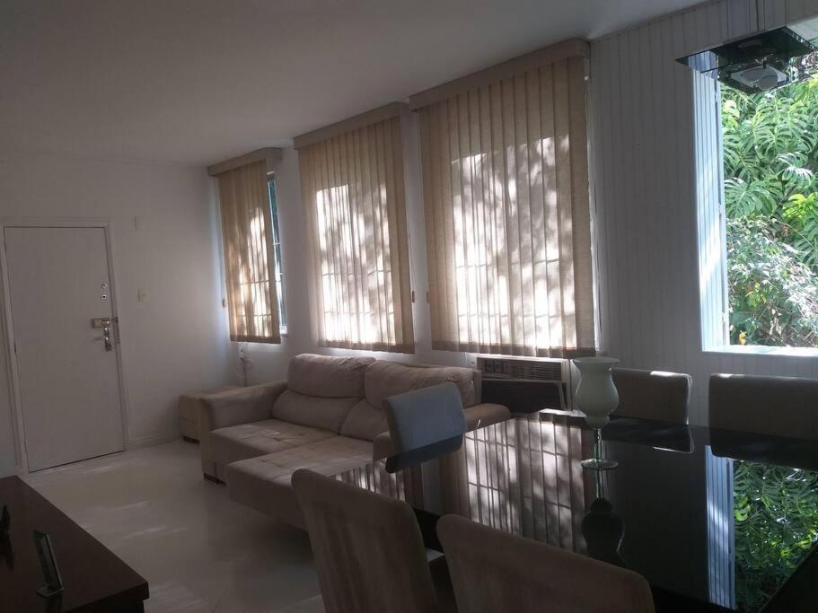 Encatador Em Copacabana, 800m Da Appartamento *
